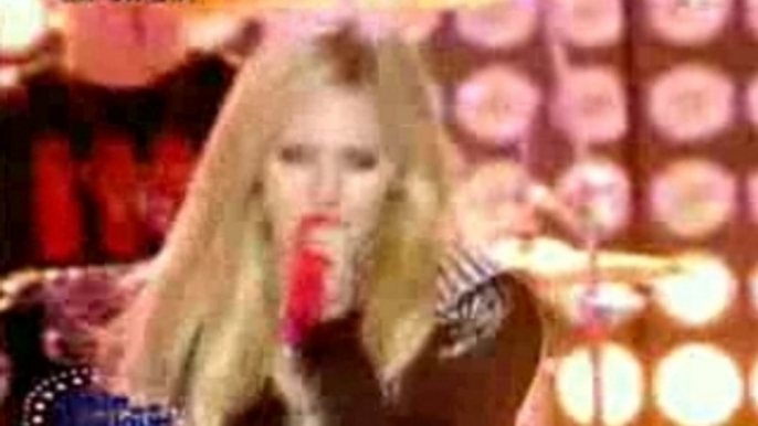 Avril Lavigne - Fete de la musique 2007 - Girlfriend