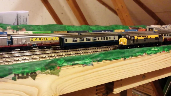 DELTICNAPIER N GAUGE DCC SOUND CLASS 37 IN DUTCH