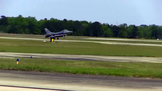 F 16CM Fighting Falcons Land At Shaw Air Force Base