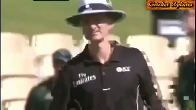 Billy Bowden Funny Umpiring Moments Ever in Cricket History● Funny Cricket Moments ●