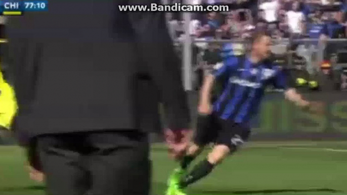 Alejandro Gomez Horror Foul And Gets RED CARD - Atalanta 1-0 Chievo 24-04-2016