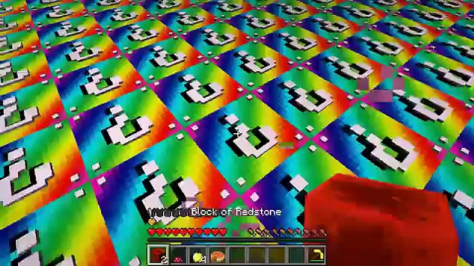 Minecraft: LUCKY BLOCK SPLEEF (10 DIFFERENT LUCKY BLOCKS!) Mini-Game