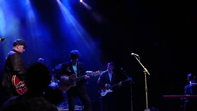 Ron Sexsmith - Factory (homenaje Clarence Clemons)( directo live Kafe Antzokia Bilbao 2011-06-29)