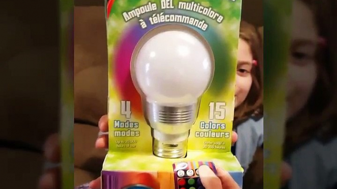 Review of the Crayola Remote Controlled LED Color Changing Lightbulb!