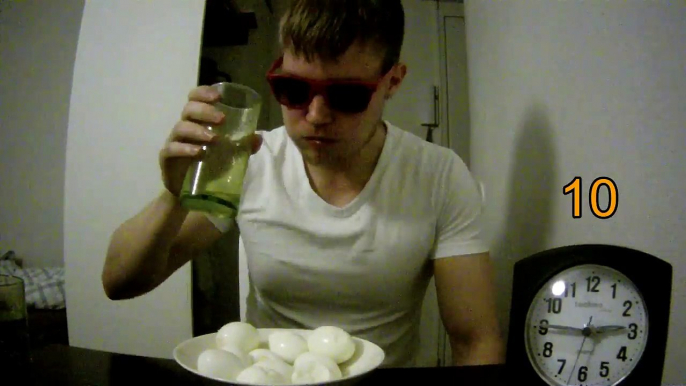 Eating Challenge: 20 boiled eggs in 10 minutes (failed)