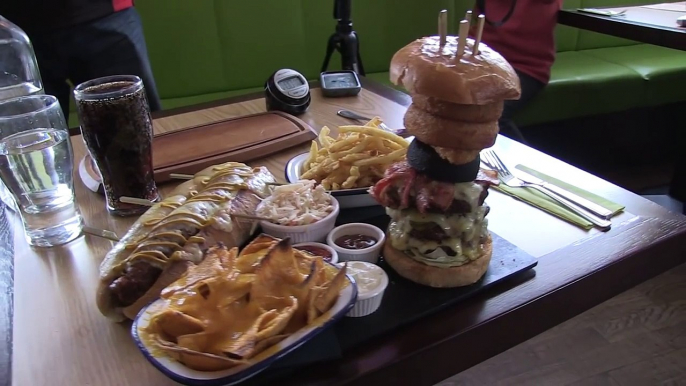 Burger Parlour Challenge RECORD | Randy Santel