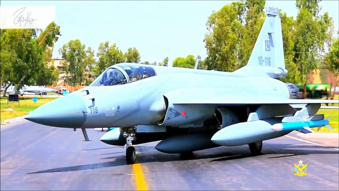 Pakistan Airforce Song _ Tribute by Junaid Jamshed and SOCH Band