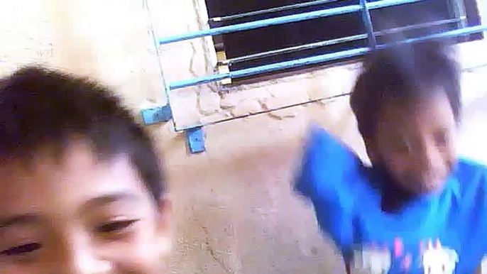 Webcam video from April 24, 2013 12:28 PM