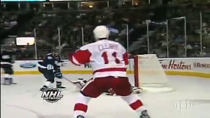 TOP 10 GLOVE SAVES EVER SEEN IN NHL!