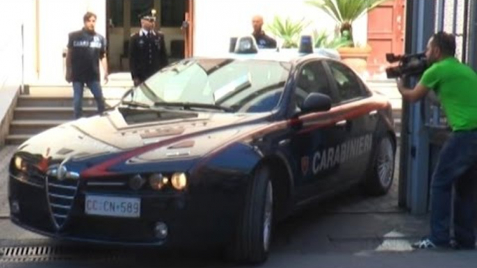 Ercolano (NA) - Spaccio vicino agli Scavi, 7 arresti contro clan Ascione-Papale (17.05.16)