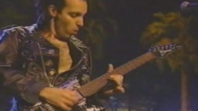 Joe Satriani - Surfing with the Alien