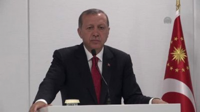 Cumhurbaşkanı Erdoğan: "Biz Türkiye Olarak Suçlu Sandalyesinde Oturan Bir Ülke Değiliz" - İzmir