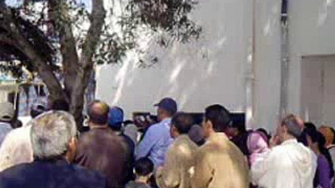 وقفة احتجاجية امام نيابة الصويرة CDT-SNE le 26/4/2011