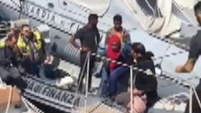 Otranto (LE) - Sbarco di migranti, arrestati due scafisti brindisini (02.06.16)