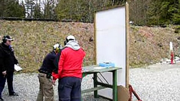 IPSC 2008 BC Canada Q4 stage 2 Glock 22  Sandy