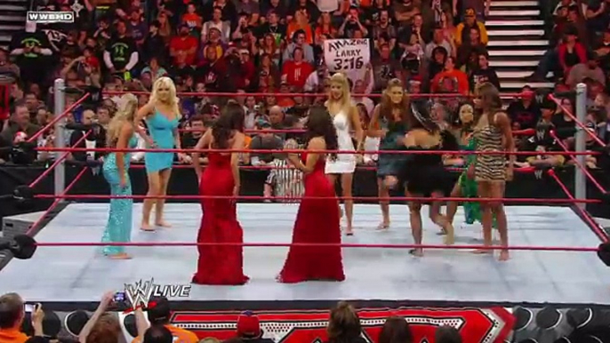 WWE Raw 4 Jun 2016 Full Show - Divas Red Carpet 'Dress to Impress' Battle Royal