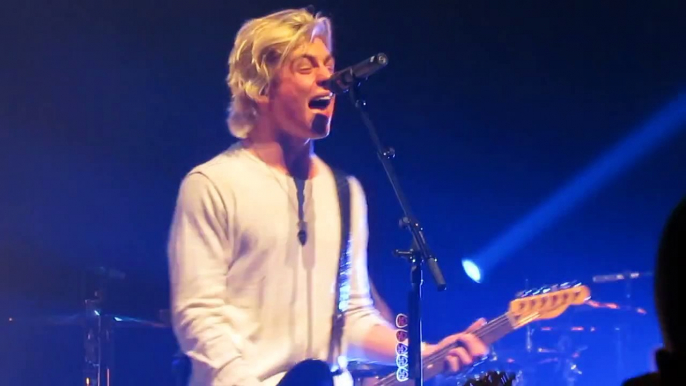 R5 - Stay With Me - Reading, PA (11/26/14)