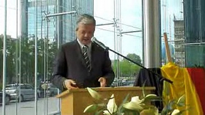 Inauguration du Centre des Finances (25 mai 2005)