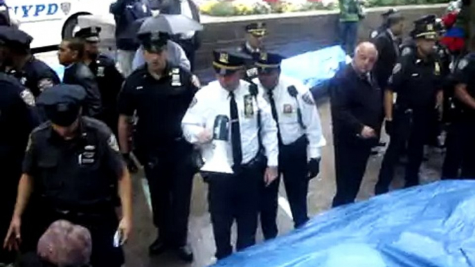 Wall St Occupiers - Zuccotti Park Violent Arrest - 9/20/11 #OccupyWallStreet