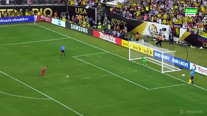 Christian Cueva Crying after his missed Penalty HD - Peru vs Colombia 2-4 Penalty Shoot-Out