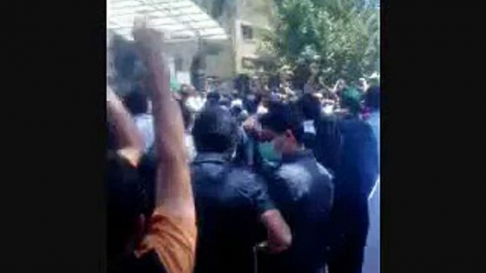 تظاهرات مردم بعد از نماز جمعه هاشمی رفسنجانی 17 جولای 5