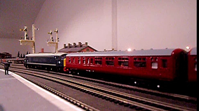 oo gauge  class 20 double header dcc  sound