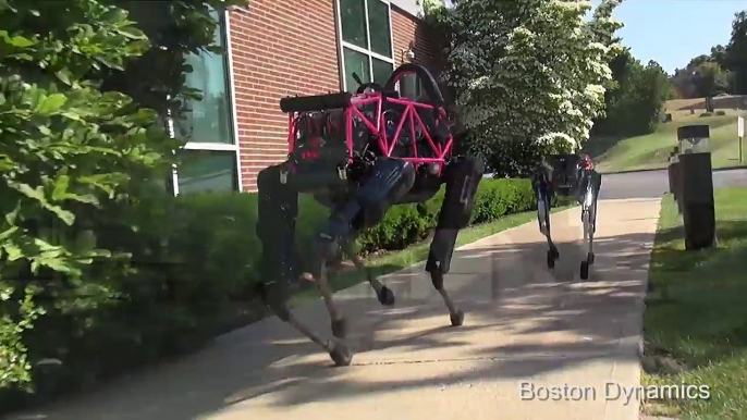 Boston Dynamics présente SpotMini son nouveau robot