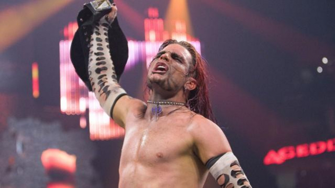 Jeff Hardy Wins The WWE Championship At Armageddon 2008 (HD)