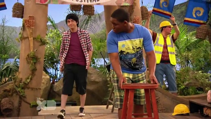 Pair of Kings - S1 E13 - Pair of Prom Kings