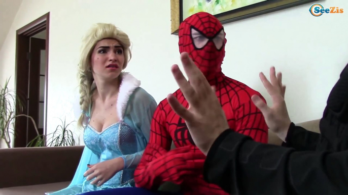 Frozen Elsa & Spiderman & Batman vs Snake Superheroes in Real Life - Spiderman Epic Battle