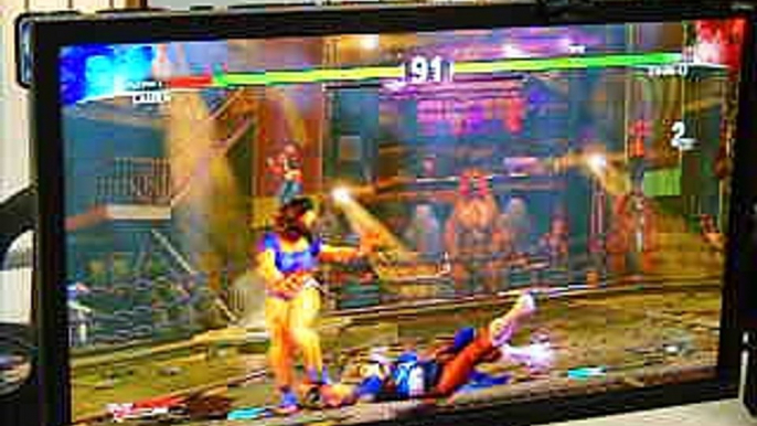 SF5 casuals -  Lance (Laura) vs Chammy (Chun-Li) 02