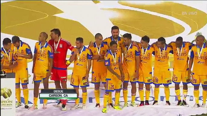 Tigres levantó el trofeo de Campeón de Campeones de la Liga MX