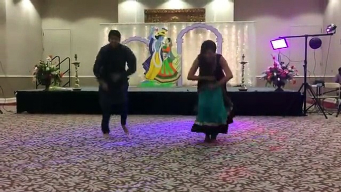 Excellent Dance by Sister and Brother on Sister's Wedding - Video Viral on Internet