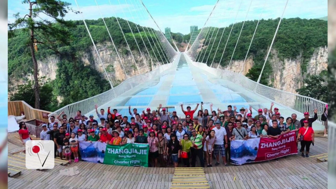 For the Fearless Tourist the World’s Tallest Glass Bridge Opens