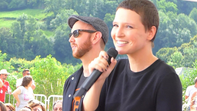 Anne Sila & Matt Simons "How do I know?" à Albertville (Village Départ)