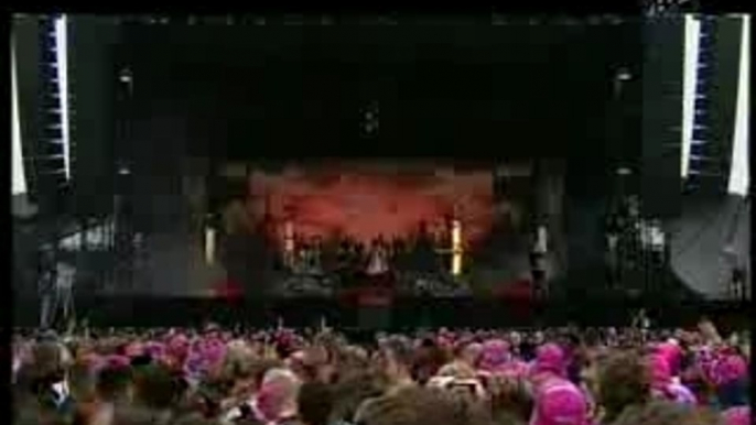 Within Temptation - Hand of Sorrow (Live At Pinkpop 2007)