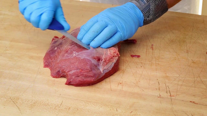 How to prepare marinated corned beef from knuckle tip?
