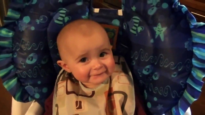 Baby Cries With Emotion When Mother Sings FunnyClips 2016
