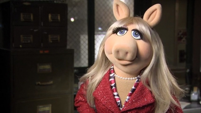 Muppets Most Wanted - Interview Miss Piggy VO