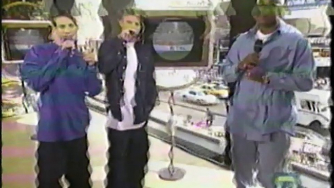 Jeff Timmons & Nick Lachey Hosting TRL summer 99