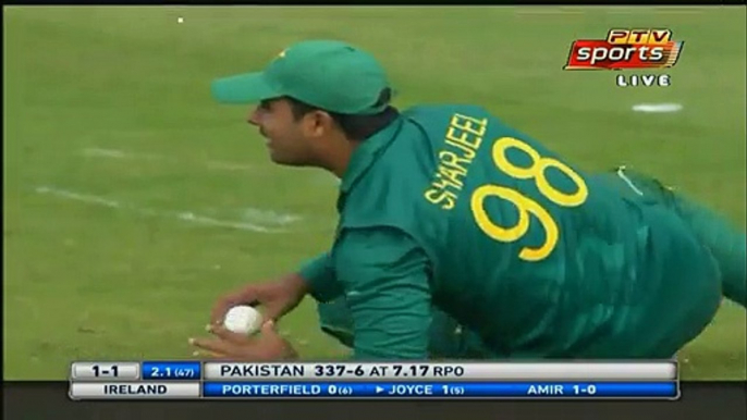 Muhammad Hafeez Again Drops Catch on Muhammad Aamir Bowling