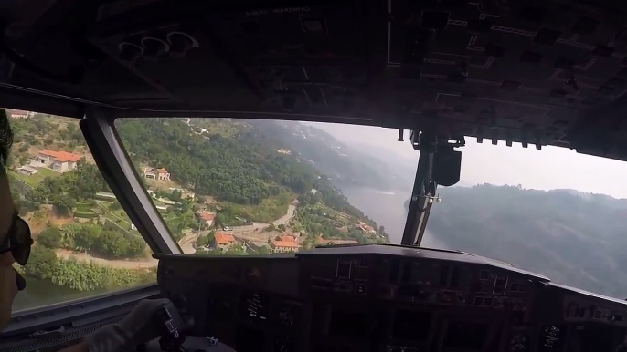 Vídeo mostra avião a abastecer-se no Rio Douro