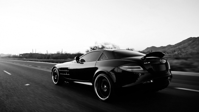 Mercedes Benz GLE Coupe spy video on the Nurburgring