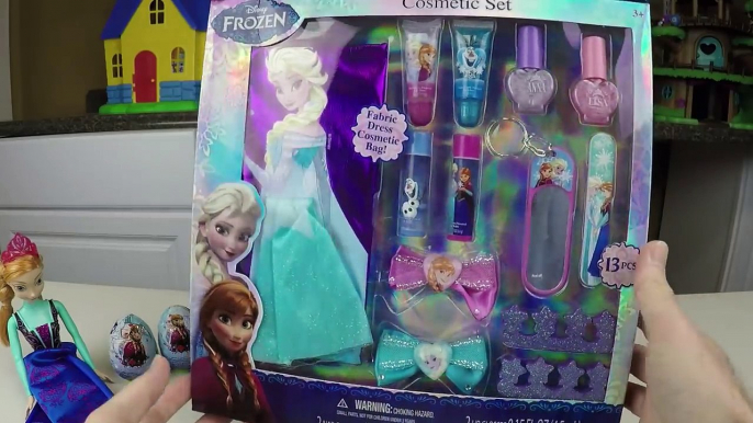 FROZEN TOYS SURPRISE EGGS ANNA PAINTS ELSAS NAILS Super Cute Little Girl Elsa Nail Painting Toy