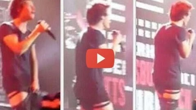 Harry Styles STRIPS Down on Stage FLASHES Groin