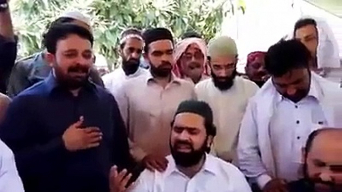 Emotional Naat at funeral of Syed Manzoor ul Konain by Syed Salman Konain and Syed Zabeeb Masood