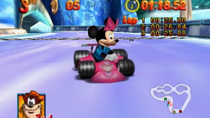 Mickey's Speedway USA - Giant Minnie and tiny racers 2_2