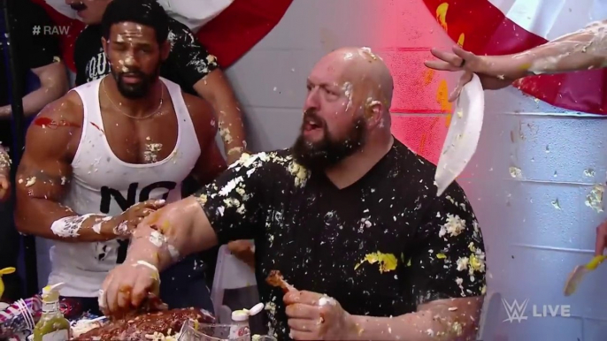 WWE's pre-Raw A food fight Fourth of July barbecue- Raw, July 4, 2016