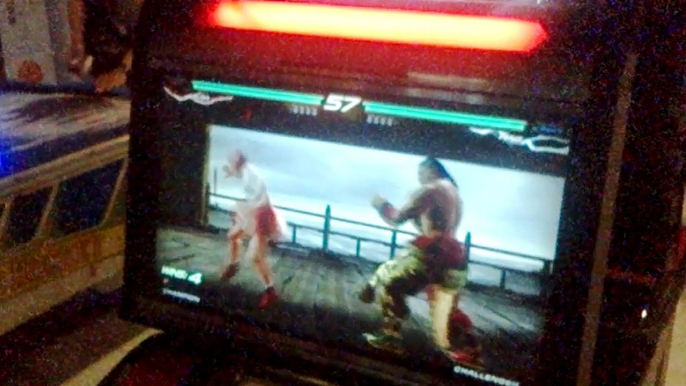 Tekken 6 BR @ G-Mall - Alisa vs Feng 02