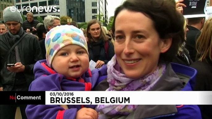 Brussels: Hundreds protest against planned Polish abortion ban